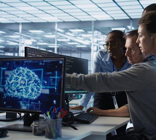 man-requesting-help-from-coworkers-after-finding-bug-data-center-systems_482257-110863 man-requesting-help-from-coworkers-after-finding-bug-data-center-systems_482257-110863